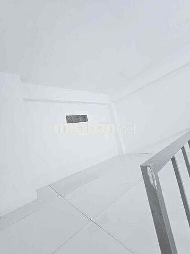 CHO THUÊ PHÒNG TRỌ CÓ GÁC GIÁ RẺ GẦN ĐH VĂN LANG ĐƯỜNG DƯƠNG QUẢNG HAM