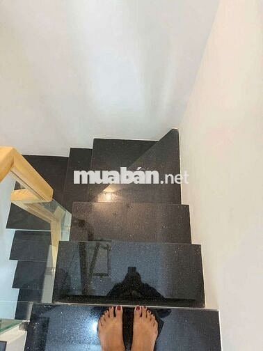 Nhà bán hết 54 lê văn lương sổ Hồng riêng hoàn công đủ 3 tầng