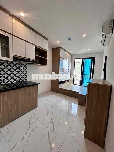 NHÀ 23PHÒNG- DOANH THU 100TR- CẦU DIỄN