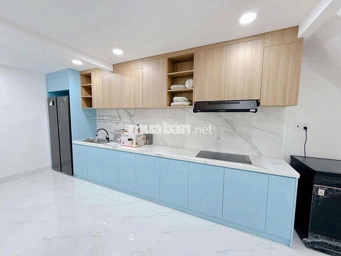 Bán nhà HXH đường Lê Thúc Hoạch, nhà mới, SHR, giá 7.8 tỷ