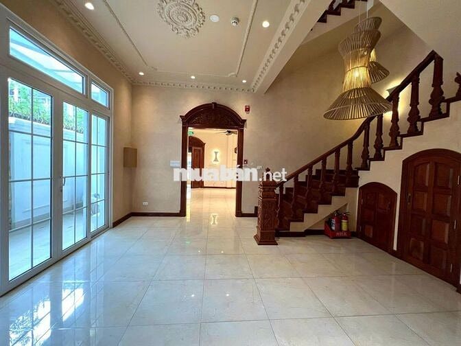 📞 Biệt Thự Cho Thuê HXH Út Tịch_10x20m, Trệt 3 Lầu, Nhà Mới Đẹp