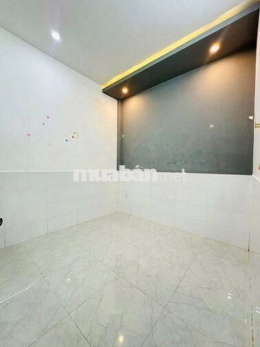 Cần bán gấp căn nhà ở Đ. Nguyễn Thị Đành , Hóc Môn 80m2 SHR giá 850tr
