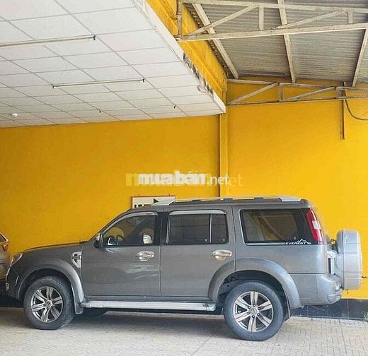 Ford Everest 2009 2.5L 4x2 AT - 234567 km