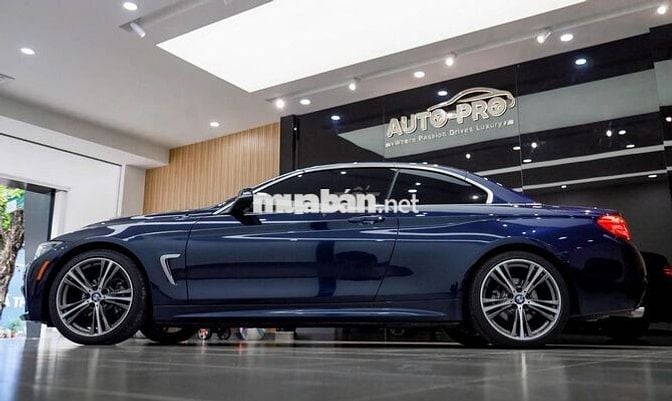 BMW 2015 420i covertible - 49000 km