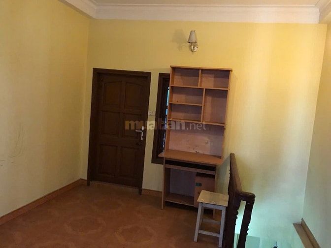 Cho thuê nhà riêng khu Nguyễn Trãi gần chợ Phùng khoang  Dt 30 m x4’5T