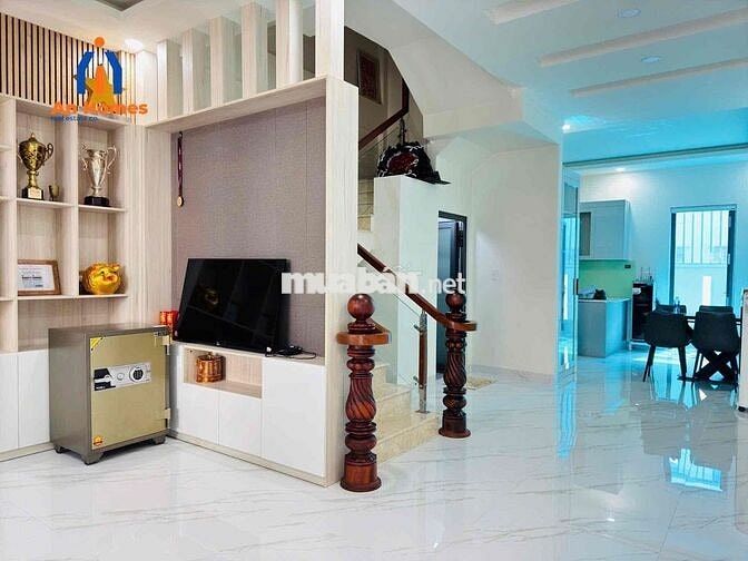 cho thuê nhà suncasa nội thất cao cấp giá tốt