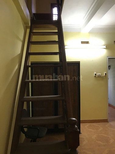 Cho thuê nhà riêng khu Nguyễn Trãi gần chợ Phùng khoang  Dt 30 m x4’5T