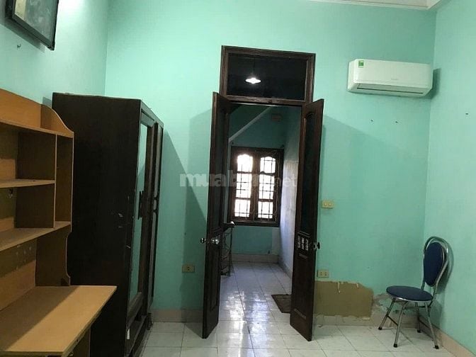 Cho thuê nhà riêng khu Nguyễn Trãi gần chợ Phùng khoang  Dt 30 m x4’5T