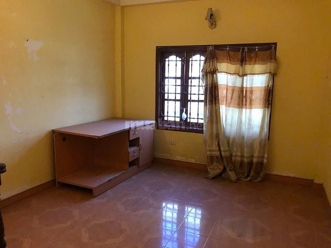 Cho thuê nhà riêng khu Nguyễn Trãi gần chợ Phùng khoang  Dt 30 m x4’5T