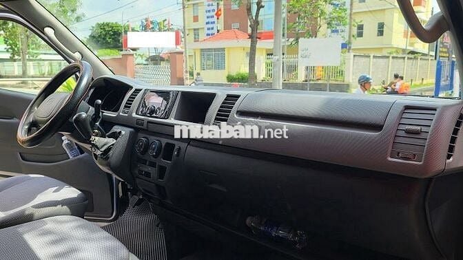 Xe Toyota Hiace 2006 Máy Xăng Cải Tạo Bán Tải