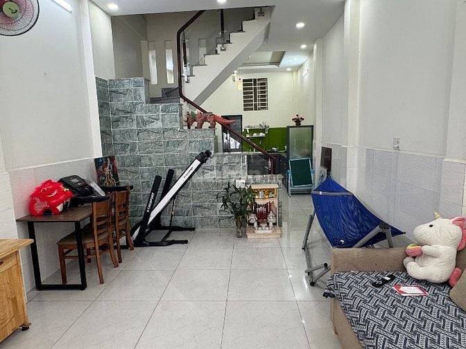 Bán nhà tăng nhơn phú B đường số 2 đường xe hơi