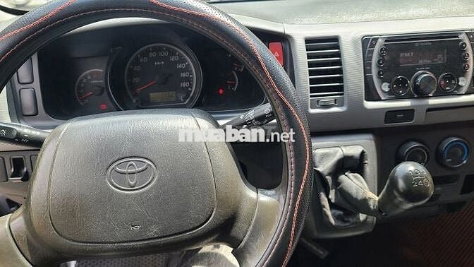 Xe Toyota Hiace 2006 Máy Xăng Cải Tạo Bán Tải