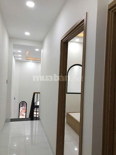 Bán nhà 3PN , Hướng Đông Bắc - Đường Man Thiện , Quận 9