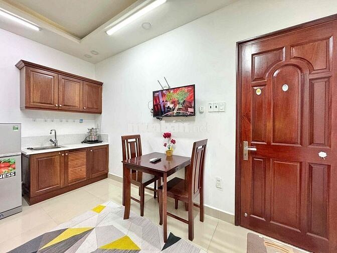 Ở NGAY! CĂN HỘ FULL NỘI THẤT MỚI GẦN CV LÊ THỊ RIÊNG Q.10 CÓ THANG MÁY