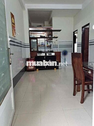 Bán MT Cao Thị Chính, TT Phú Thuận, Quận 7, 7mx9m sân 40m2, nhỉnh 4 ti