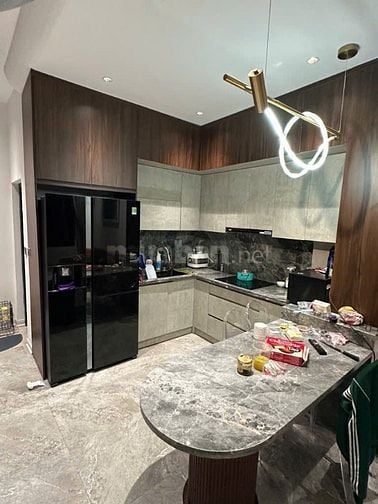 Bán nhà Khâm Thiên 42m2 , 5 tầng , ngõ thông , nội thất xịn 13,8 tỷ