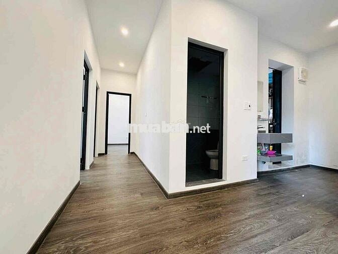 Chung cư OCT Cổ Nhuế. Dt 101m2 3n 2vs giá 6.8 tỷ