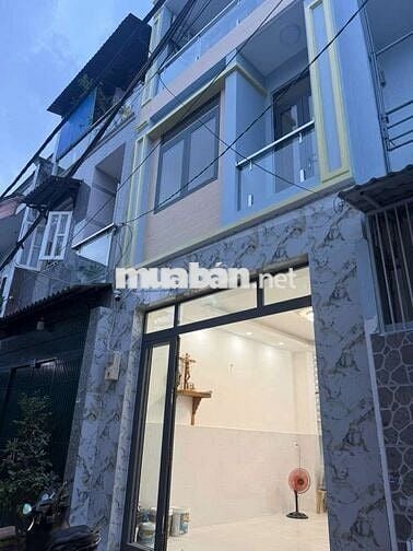 Nhà Thạch Lam, Tân Phú, 4x10m vuông vức, giá rẻ chỉ với Hơn 5 Tỷ