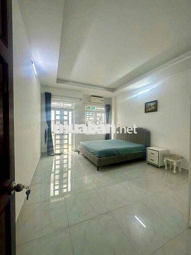 HXH 2pn2wc 64,5m2  kèm 2 máy lạnh đường số 8 P11