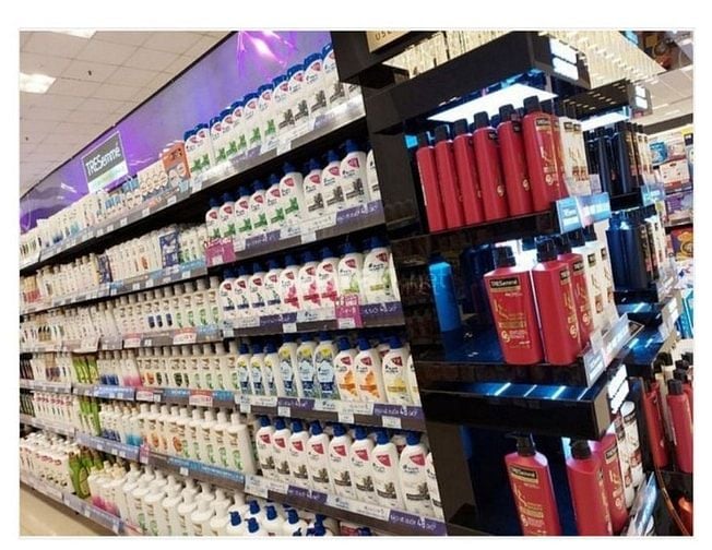 Cần tìm 2 bạn đóng gói hàng và 2 cô Tạp Vụ ( Từ 19 đến 60 tuổi ) 