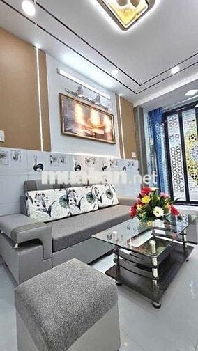 Nhà xinh giá tốt ,hẻm 5m , vị trí đẹp , Bình Tân