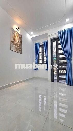 Nhà xinh giá tốt ,hẻm 5m , vị trí đẹp , Bình Tân
