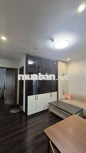 Cần bán gấp CH A14B2, KĐT Nam Trung Yên, 53m2, 2N,1WC, giá 5.48 tỷ