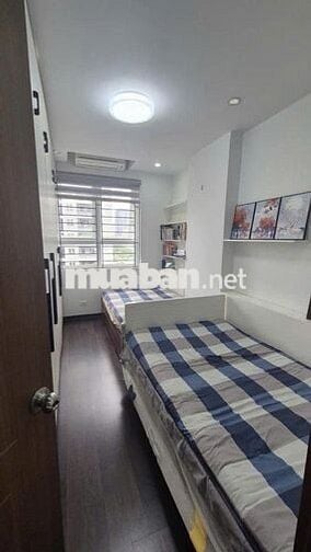 Cần bán gấp CH A14B2, KĐT Nam Trung Yên, 53m2, 2N,1WC, giá 5.48 tỷ