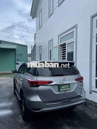 Fortuner 2021, 49 ngàn km,thơm mùi mới,sơn zin 95%