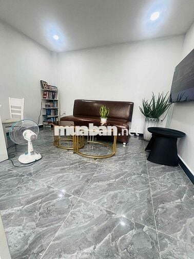 Chính chủ bán CHDV 5 tầng, sân thượng, gồm 13 phòng cho thuê