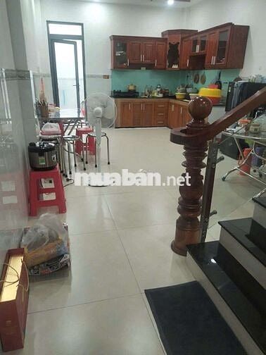 NHÀ 1TRỆT 2LẦU 5X16M 4PN 4WC HẺM OTO GẦN CHỢ THỦ ĐỨC GIÁ CHỈ 12TR