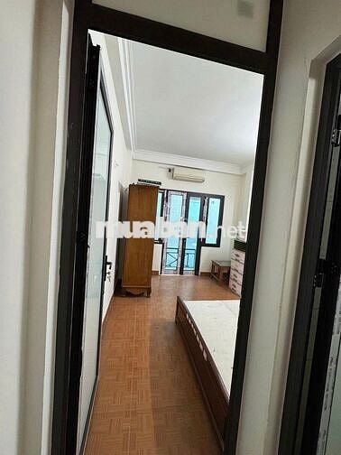 Bồ Đề - Nguyên Căn - 3 tầng - 3 ngủ-  Full Đồ - 9Tr