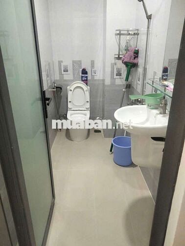 NHÀ 1TRỆT 2LẦU 5X16M 4PN 4WC HẺM OTO GẦN CHỢ THỦ ĐỨC GIÁ CHỈ 12TR