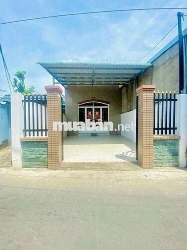 Bán nhà DT: 132,4m2 Thị trấn Cần Giuộc, Long An - GIÁ 2,9 tỷ