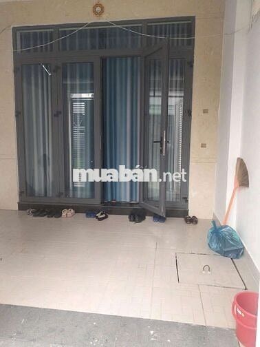 NHÀ 1TRỆT 2LẦU 5X16M 4PN 4WC HẺM OTO GẦN CHỢ THỦ ĐỨC GIÁ CHỈ 12TR