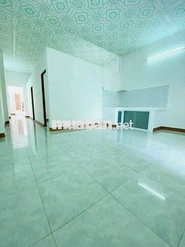 Bán nhà DT: 132,4m2 Thị trấn Cần Giuộc, Long An - GIÁ 2,9 tỷ