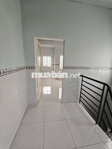 E cần Cho thuê nhà 3 triệu gần chợ Trà Nóc thuận lợi cho việc KD