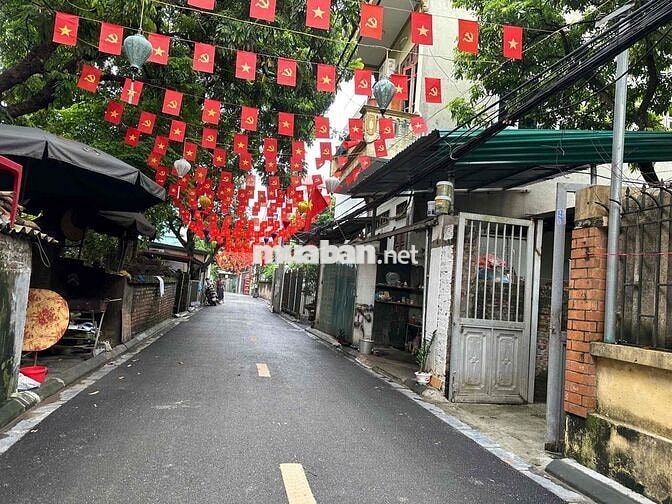 4 TỶ- LÔ GÓC - NGÕ THÔNG OTO - THÀNH PHỐ BÊN SÔNG - THÀNH PHỐ THÔNG MI 4 TỶ- LÔ GÓC - NGÕ THÔNG OTO - THÀNH PHỐ BÊN SÔNG - THÀNH PHỐ THÔNG MI