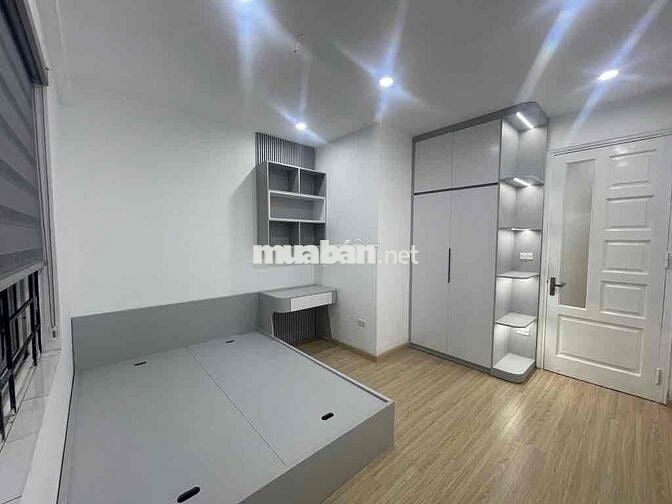 Chung cư 789 BQP 92m2 giá 6 tỷ 900