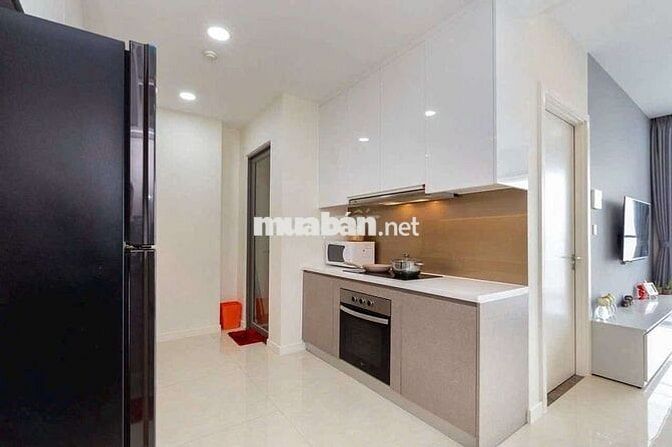 Căn Hộ 2PN Nguyễn Bỉnh Khiêm View Hồ Bơi 2tỷ Full Nội Thất, Sổ Riêng