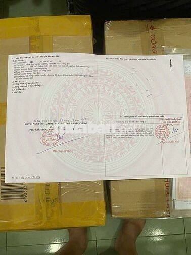 Bán đất cách biển 1km Lộc An xã Phước Hải -TP HCM.
Dt: 194m2 full thổ