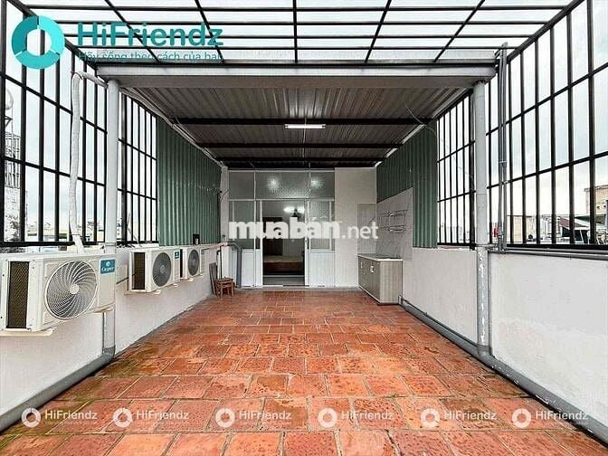 CHO THUÊ PHÒNG CÓ BAN CÔNG SIÊU RỘNG TÁCH BẾP ĐẦY ĐỦ NỘI THẤT MỚI XÂY