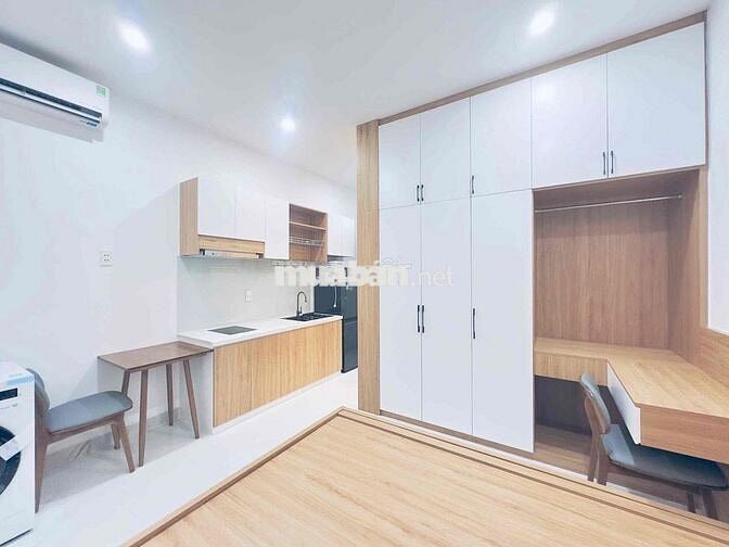 Studio Ban Công 28m2 - Máy Giặt Riêng - Thang Máy - Nguyễn Tri Phương