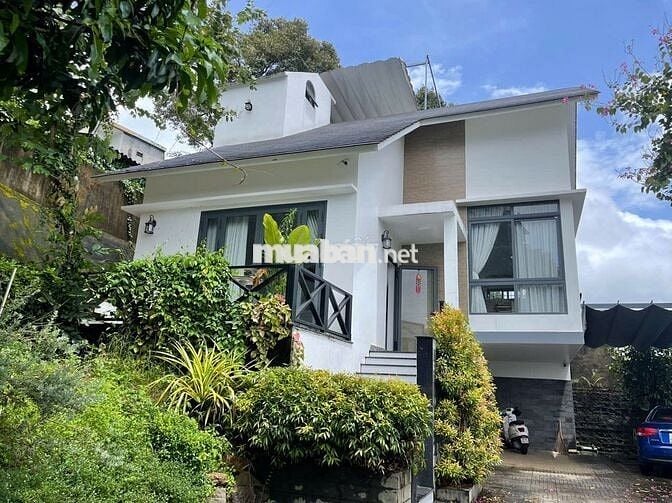 Nhà thiết kế hiện đại hẻm Trần Quốc Toản - Phường B'LAO - TP.Bảo Lộc