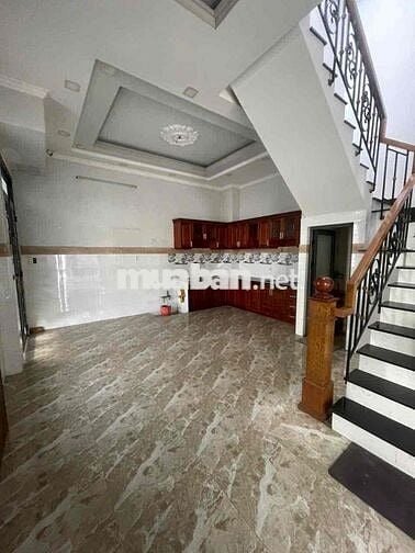 Cho thuê nhà đẹp góc 2 mặt tiền Phạm Đăng Giảng, p.BHH, Bình Tân