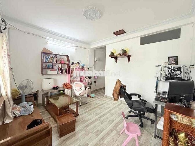 Chung cư giá rẻ Tân Phú giáp Q11.