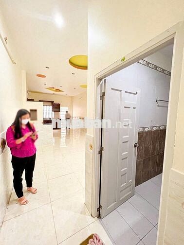 NHÀ 1 LẦU KHU 5 SAO FIVE STAR - CẦU TRÀM - GIÁ 1TY700 - SỔ RIÊNG -