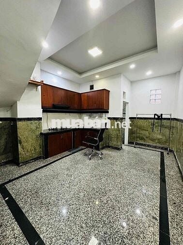 Bán Nhà 4x15. trệt 3 lầu sân thượng. 4 phòng. chỉ 4.65t