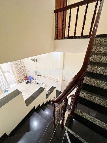 NHÀ 1 LẦU KHU 5 SAO FIVE STAR - CẦU TRÀM - GIÁ 1TY700 - SỔ RIÊNG -