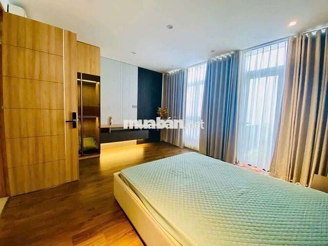 55m2 ngang 4,6m HXH tận nhà Nguyễn Tiểu La Q10 5 tầng 12PN DT 30tr/th